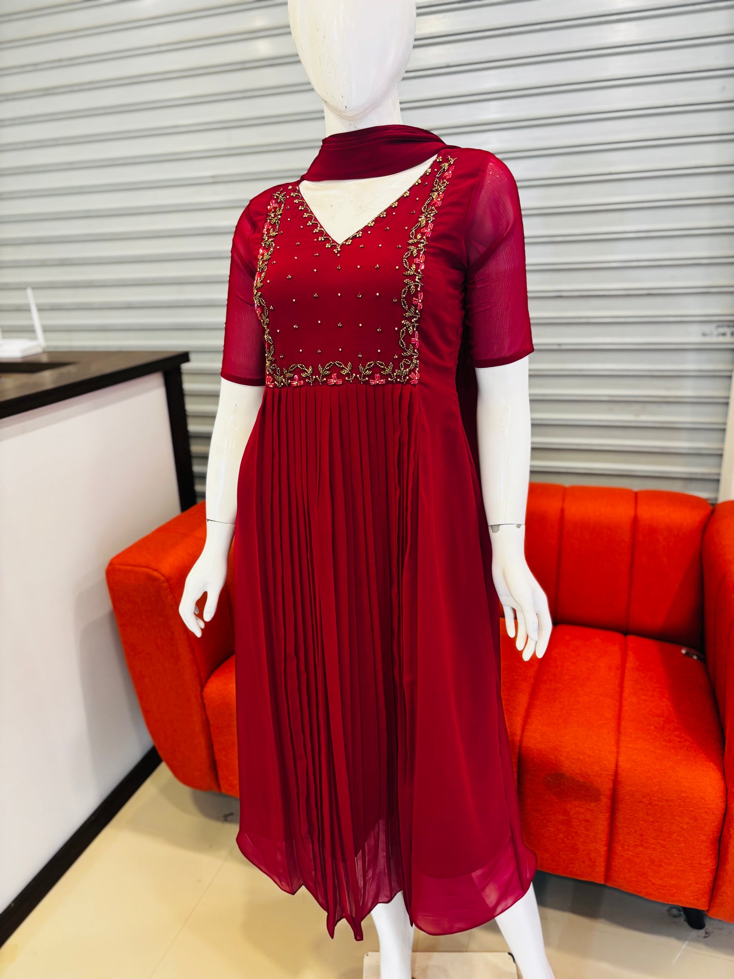 RD-302 Premium Partywear Kurti with Dupatta Set
